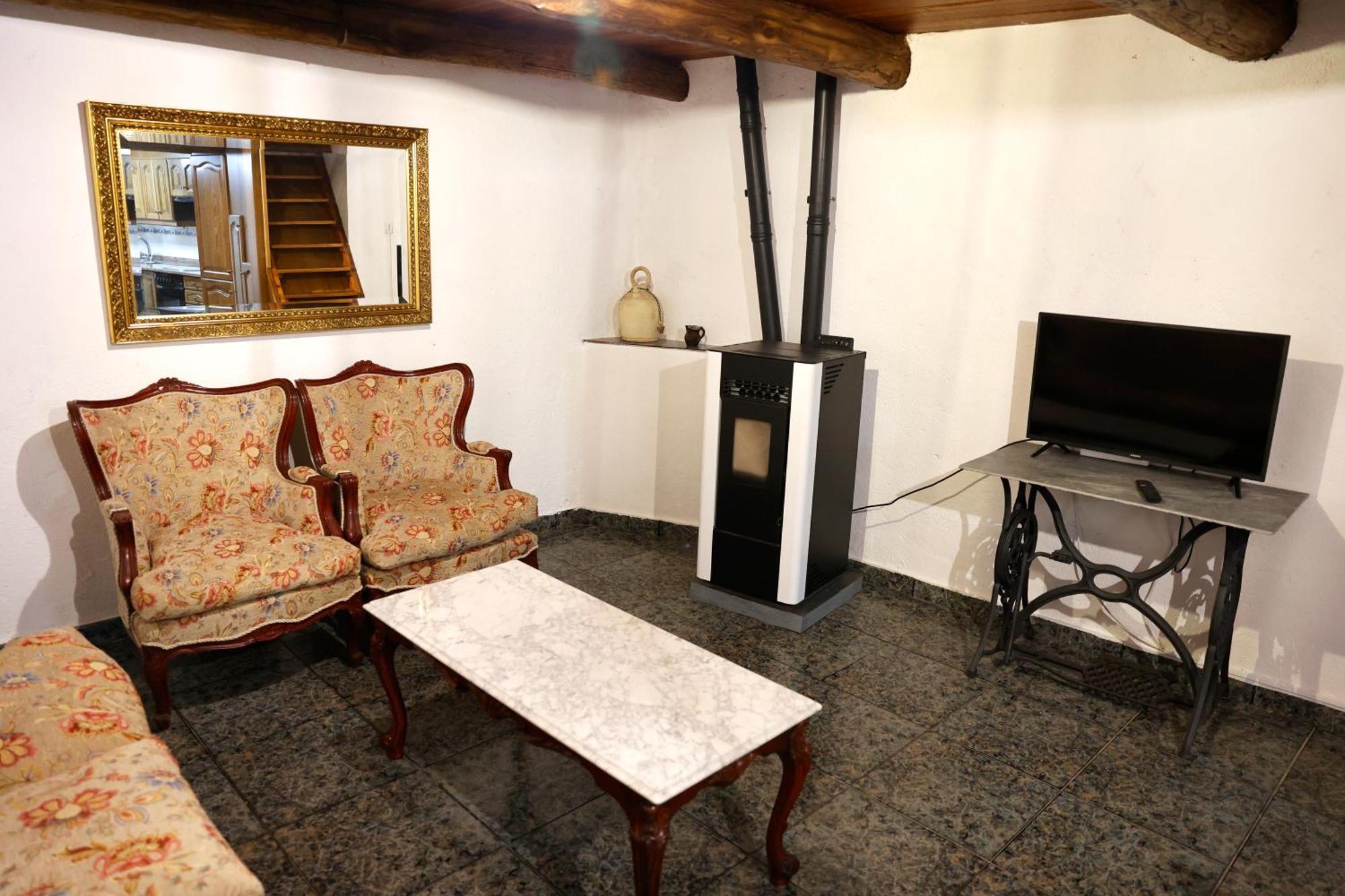 A Casa Do Pozo - As Casas Do Pozo - Apartment Folgoso do Courel ภายนอก รูปภาพ